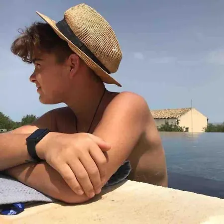 Timpazza Vista Mare 4 Con Piscina Riscaldata - Jacuzzi - Palestra - Wifi - Parcheggio - Modica