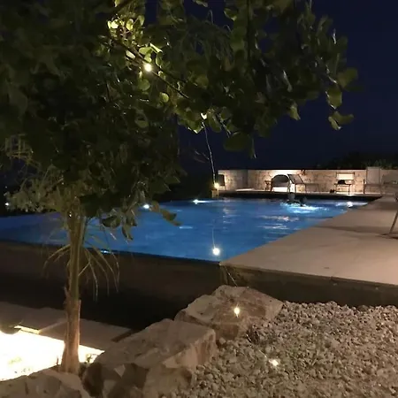Timpazza Vista Mare 4 Con Piscina Riscaldata - Jacuzzi - Palestra - Wifi - Parcheggio - Holiday home Modica
