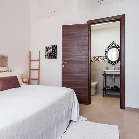 Timpazza Vista Mare 4 Con Piscina Riscaldata - Jacuzzi - Palestra - Wifi - Parcheggio - * Modica